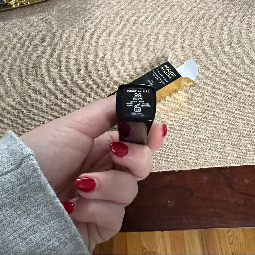 Chanel Rouge Allure Luminous Intense Lip Colour